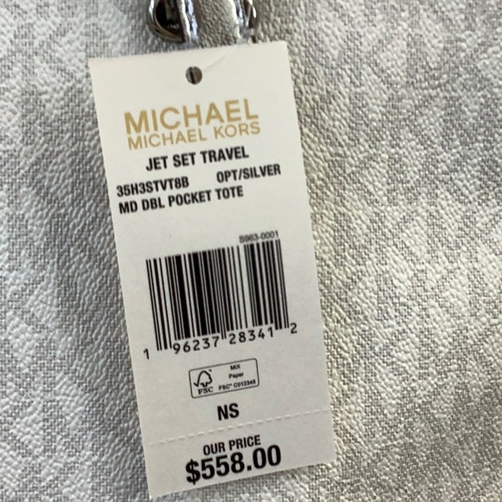 NWT Michael Kors Medium Travel Tote - Picture 6 of 7
